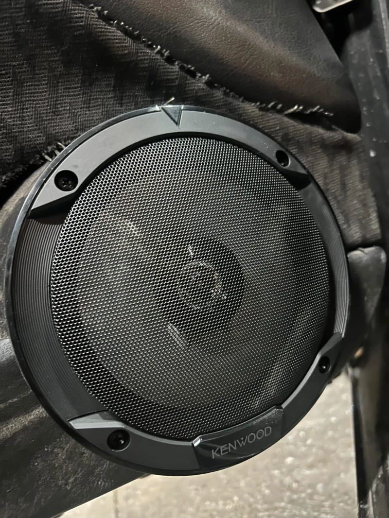 BMW 320 Coupe Зимарка, снимка 8 - Автомобили и джипове - 53489061