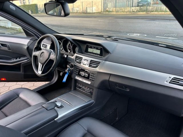 Mercedes-Benz E 220 W212 9G-tronik Avangarde, снимка 12 - Автомобили и джипове - 43777443