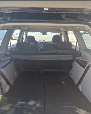 Mitsubishi Grandis Газов инжекцион , снимка 8 - Автомобили и джипове - 53773451