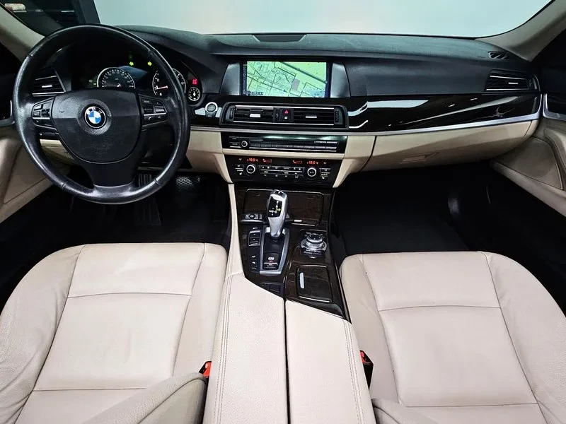 BMW 520, снимка 7 - Автомобили и джипове - 54592013