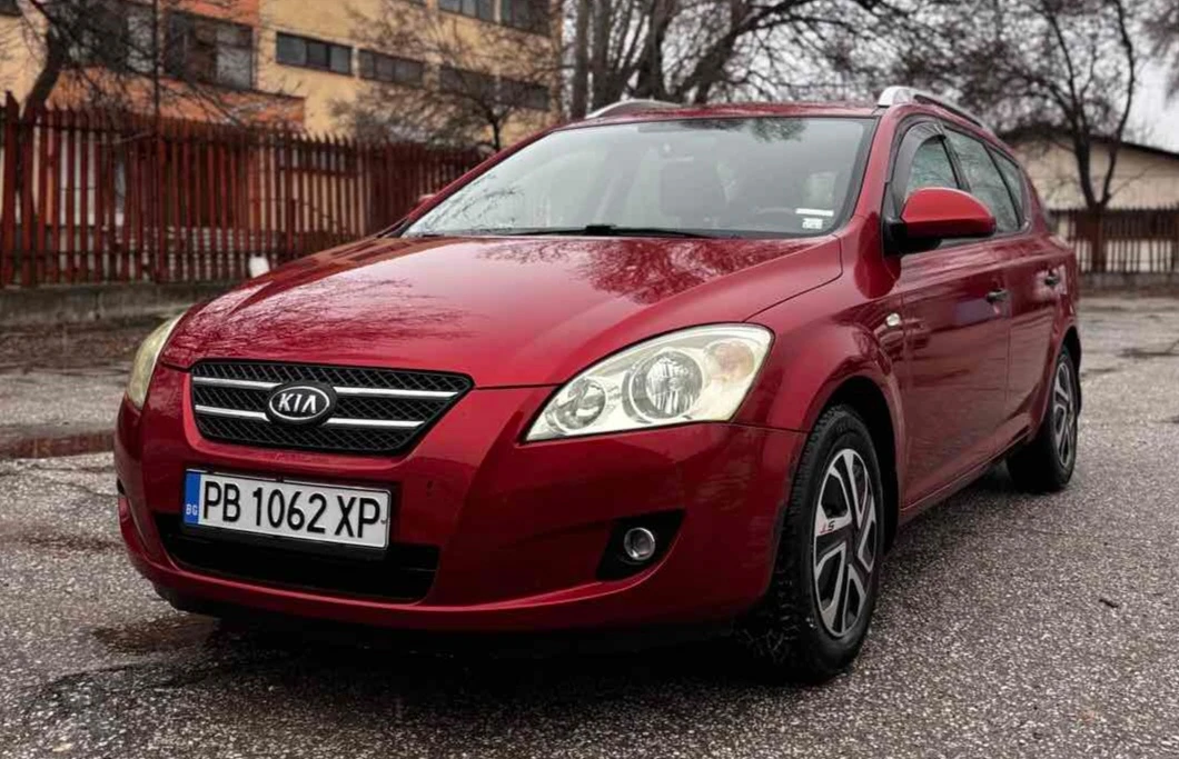 Kia Ceed 1.4 газ, снимка 1