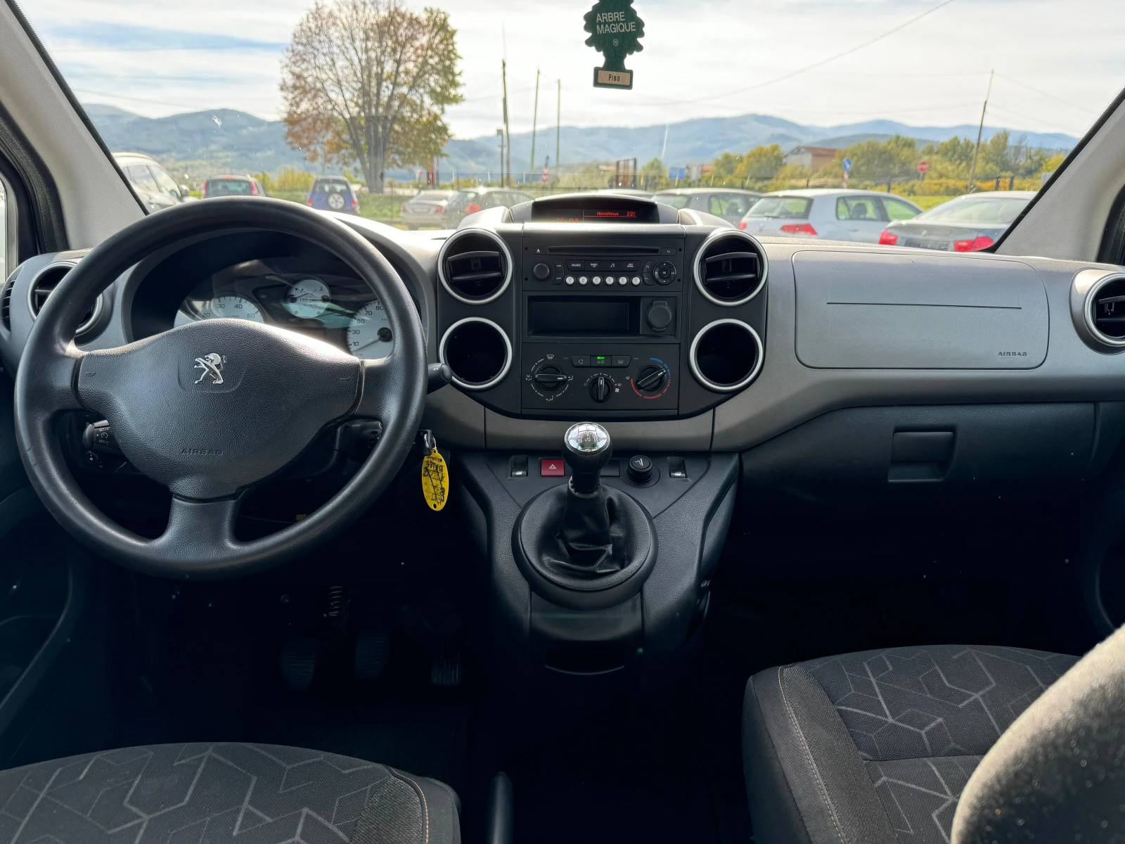 Peugeot Partner 1.6 HDI EURO 6 - изображение 10