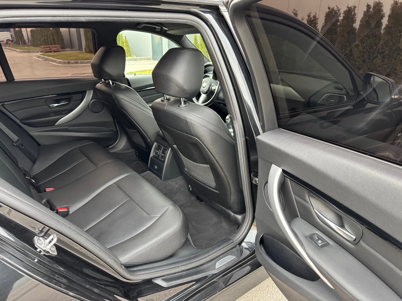 BMW 335 D X-Drive/M-Performance/Facelift !!! | Mobile.bg   14