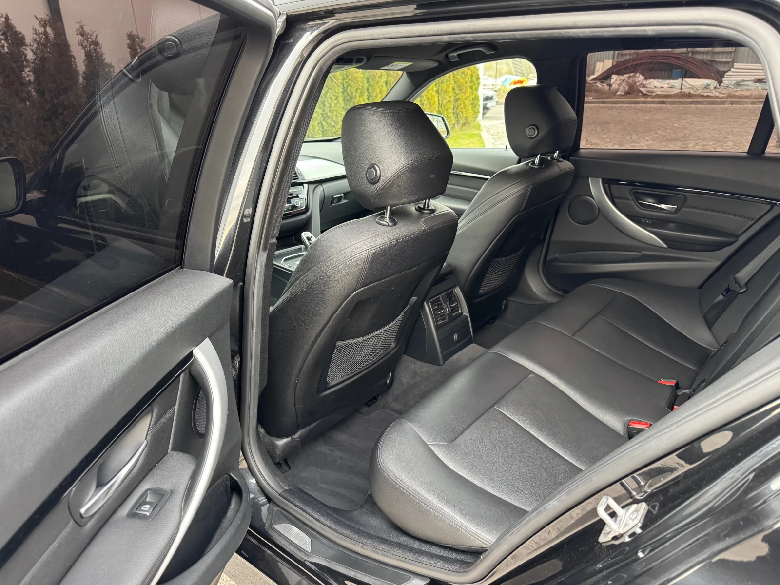 BMW 335 D X-Drive/M-Performance/Facelift !!! | Mobile.bg   13