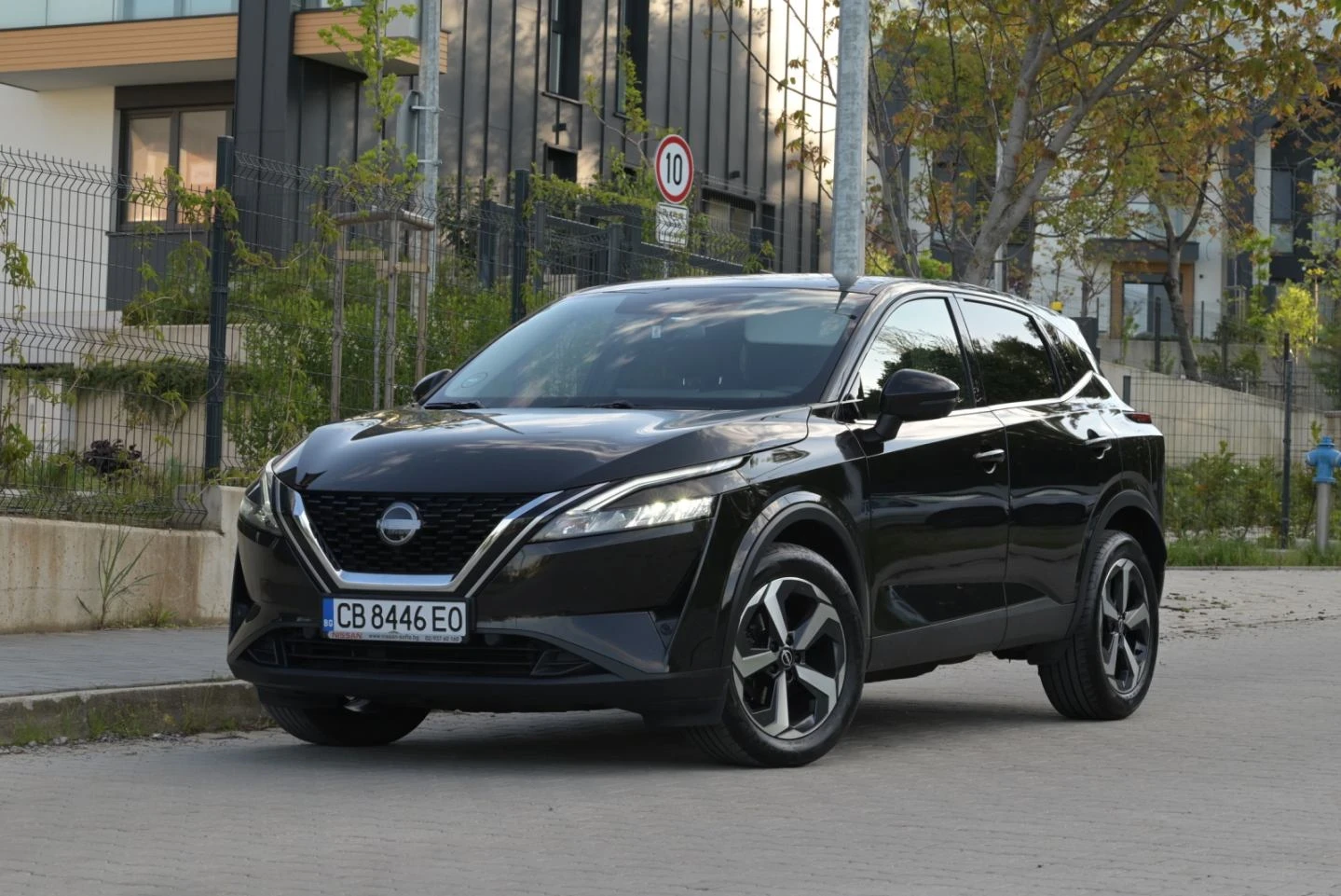 Nissan Qashqai ГАРАНЦИЯ, Вирт. кокпит, 360 камери, Автоматик  - изображение 7