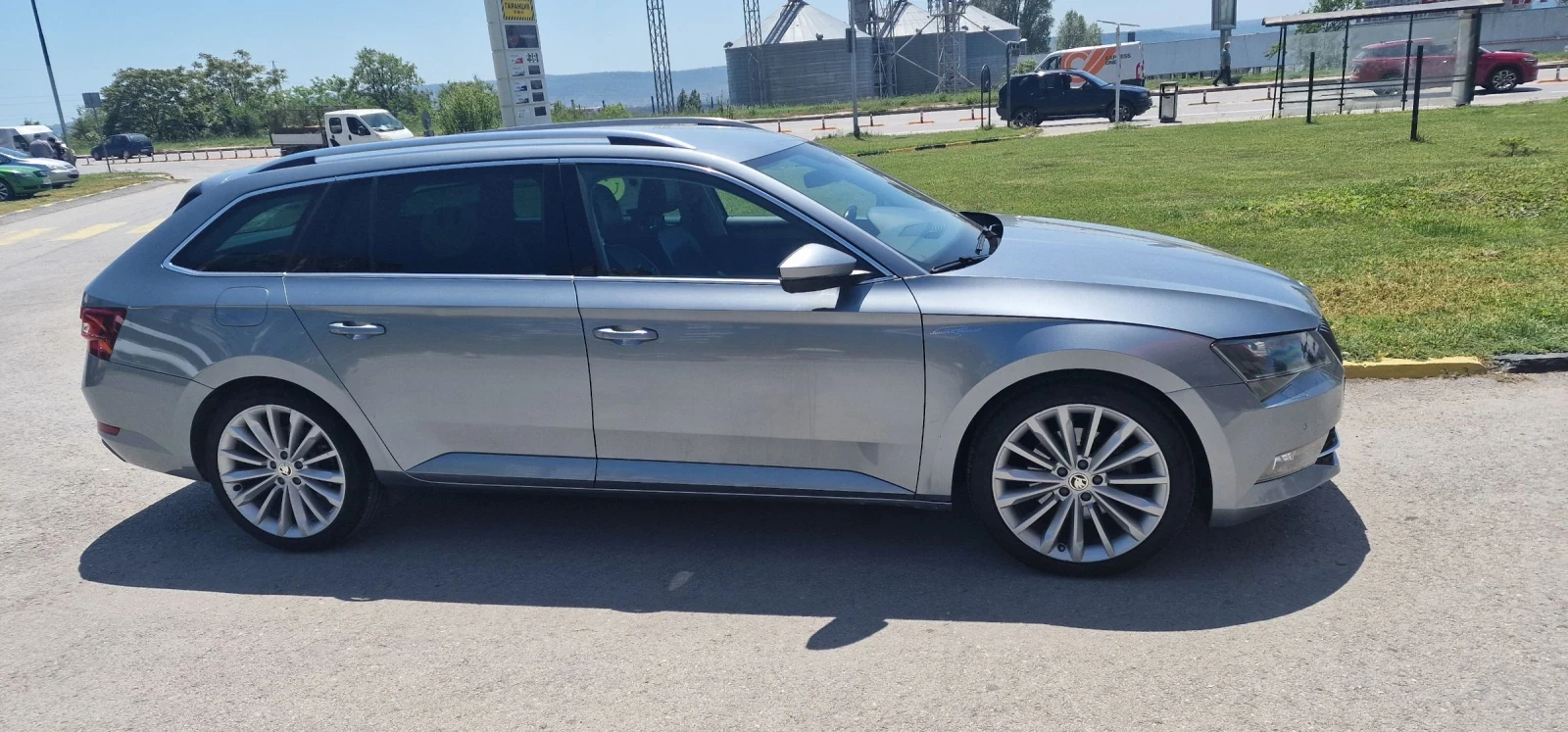 Skoda Superb  - изображение 2