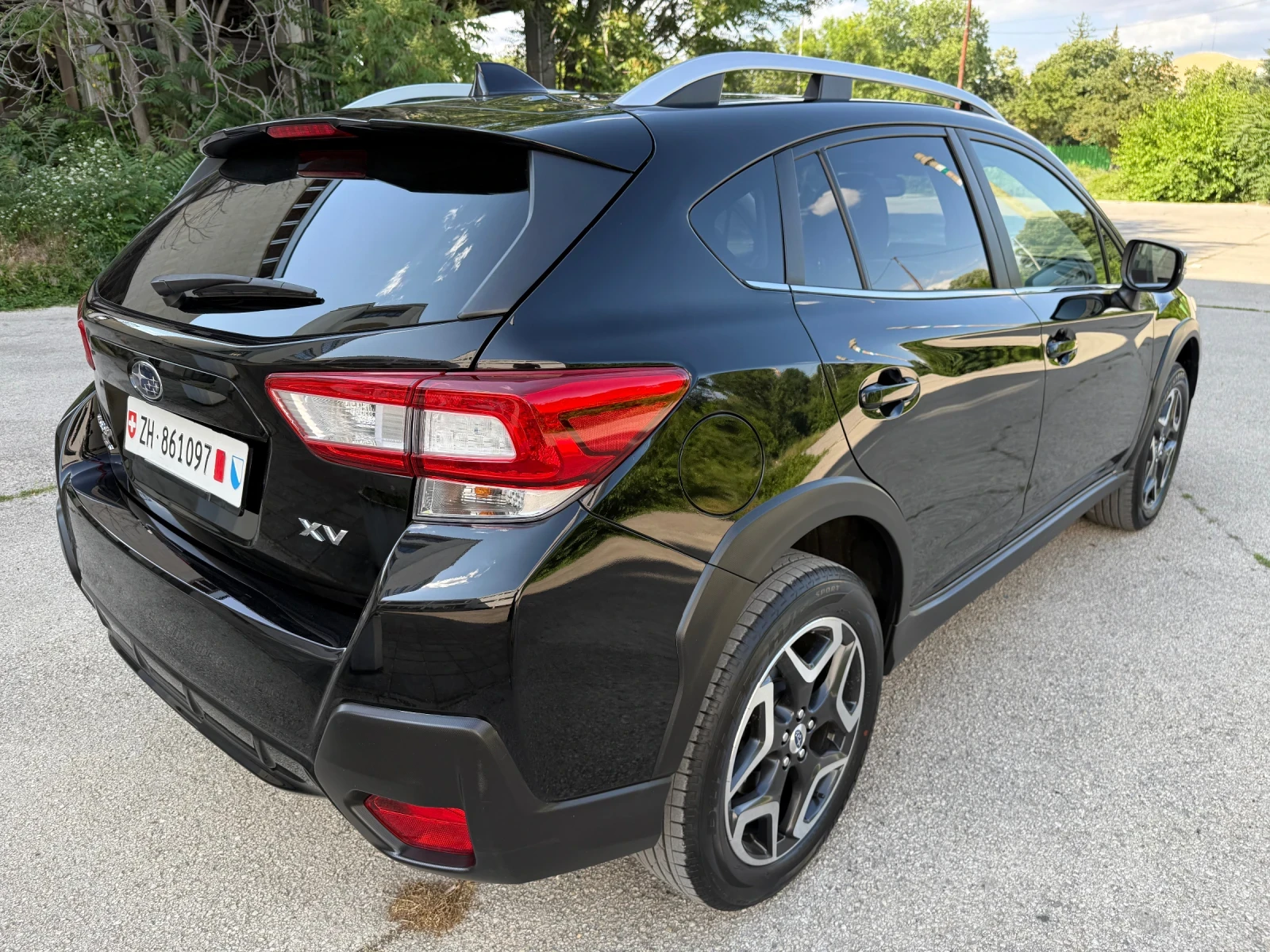 Subaru XV 2.0iS / 4x4 / AUTOMATIC / SWISS - изображение 4