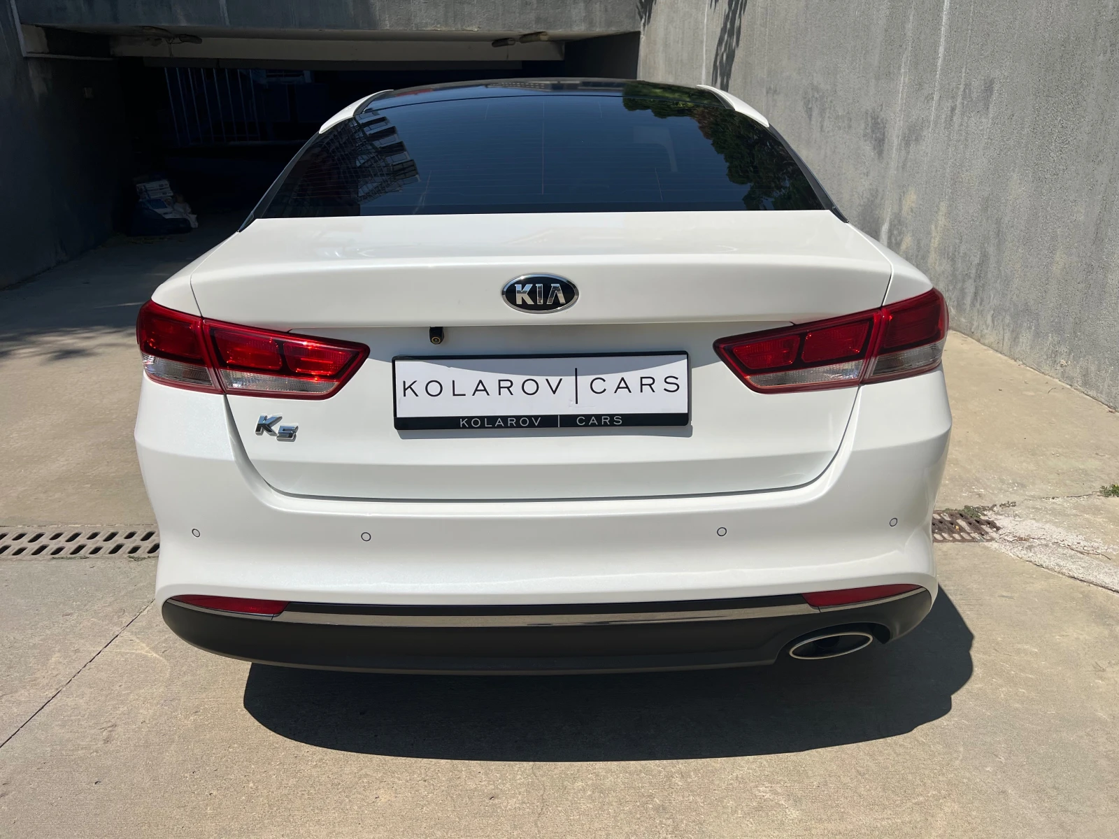 Kia K5 Обслужена. С писмена гаранция. - изображение 5