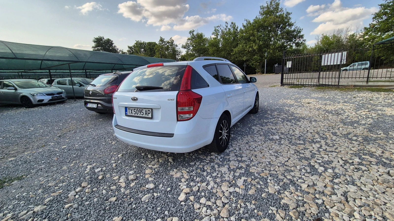 Kia Ceed 1.6 - изображение 8