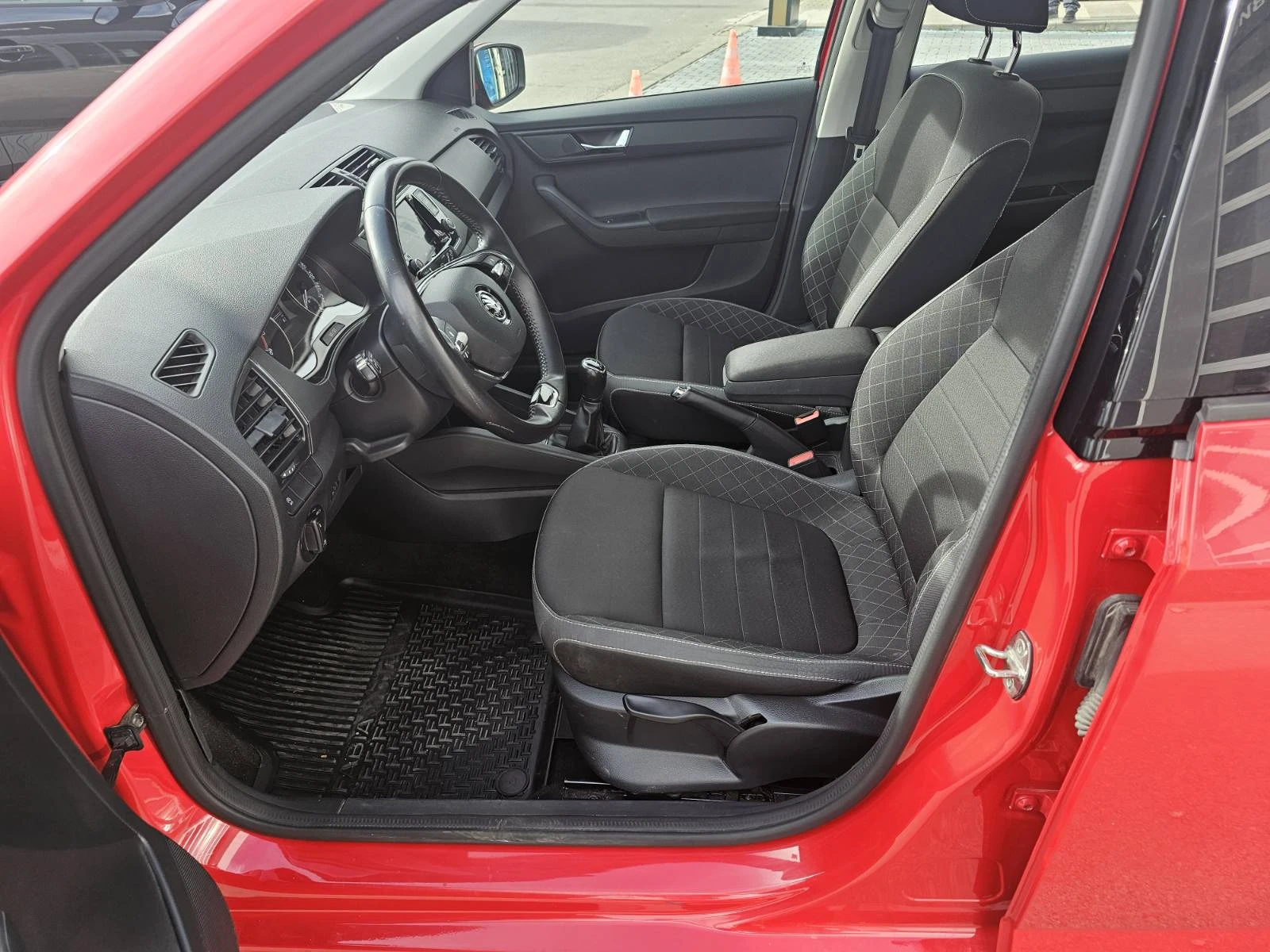 Skoda Fabia 1.0 TCe | Mobile.bg   13