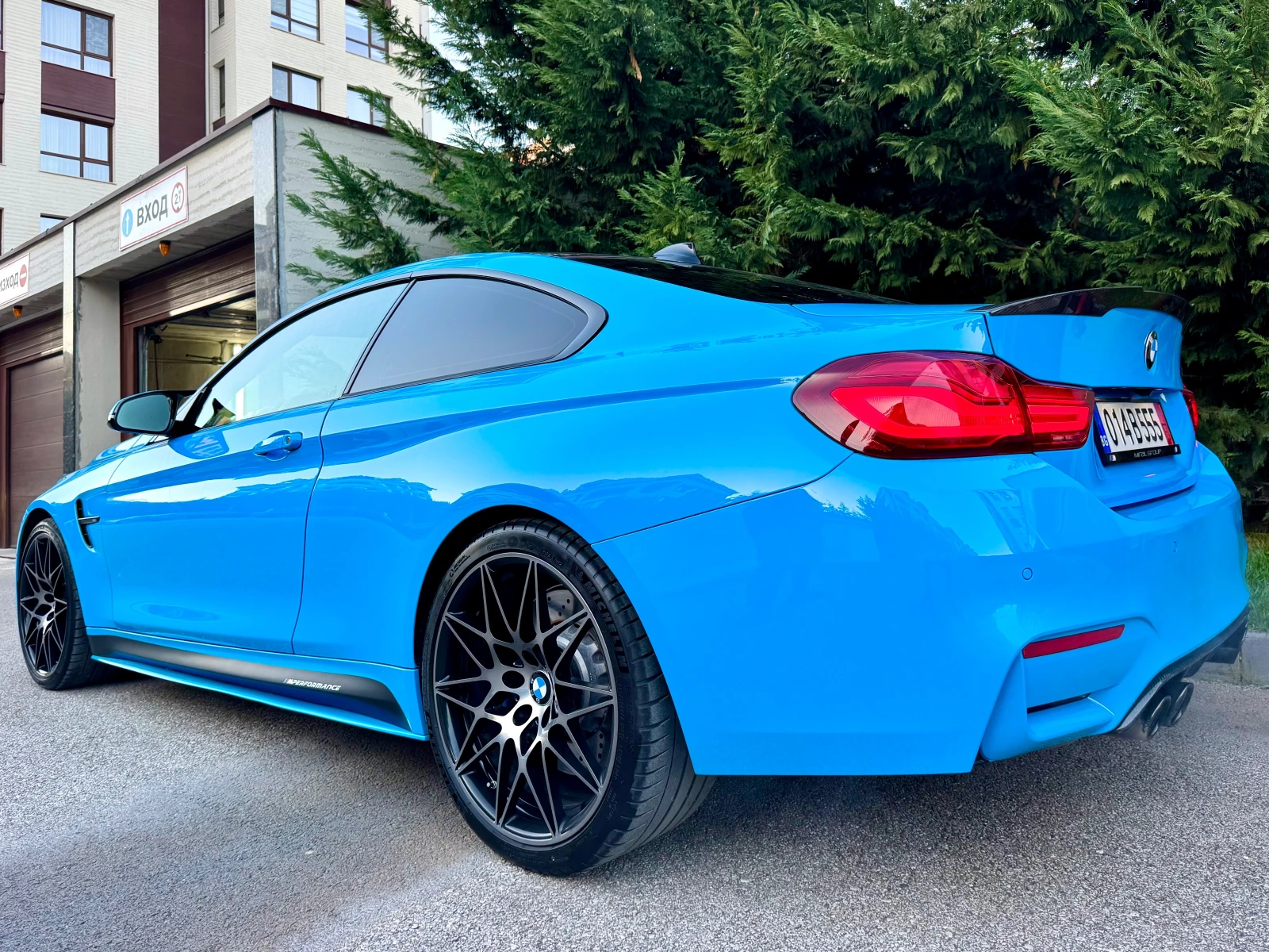 BMW M4 Competition Individual LCI EU | Mobile.bg   7