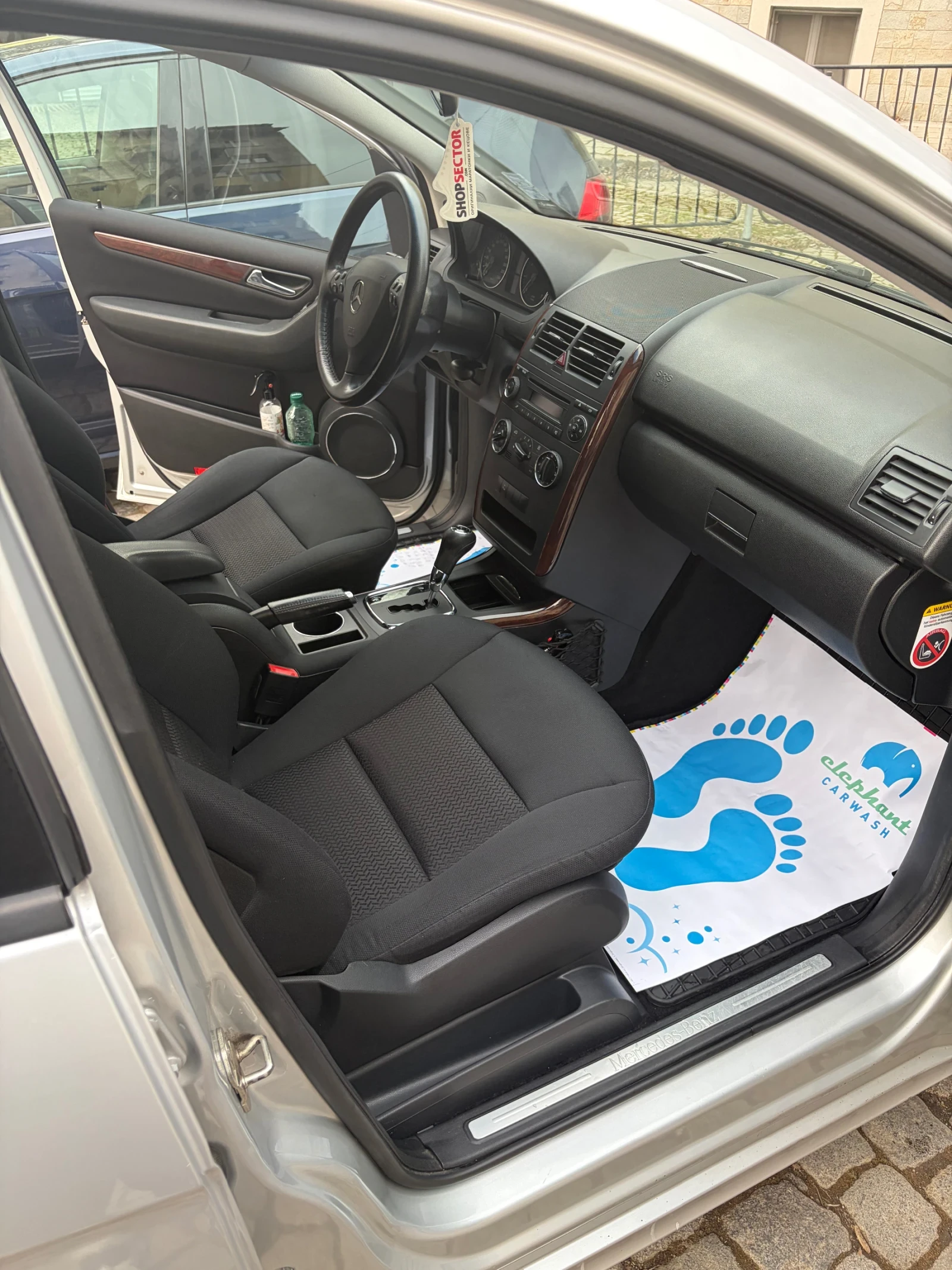 Mercedes-Benz A 150, снимка 10 - Автомобили и джипове - 53712888