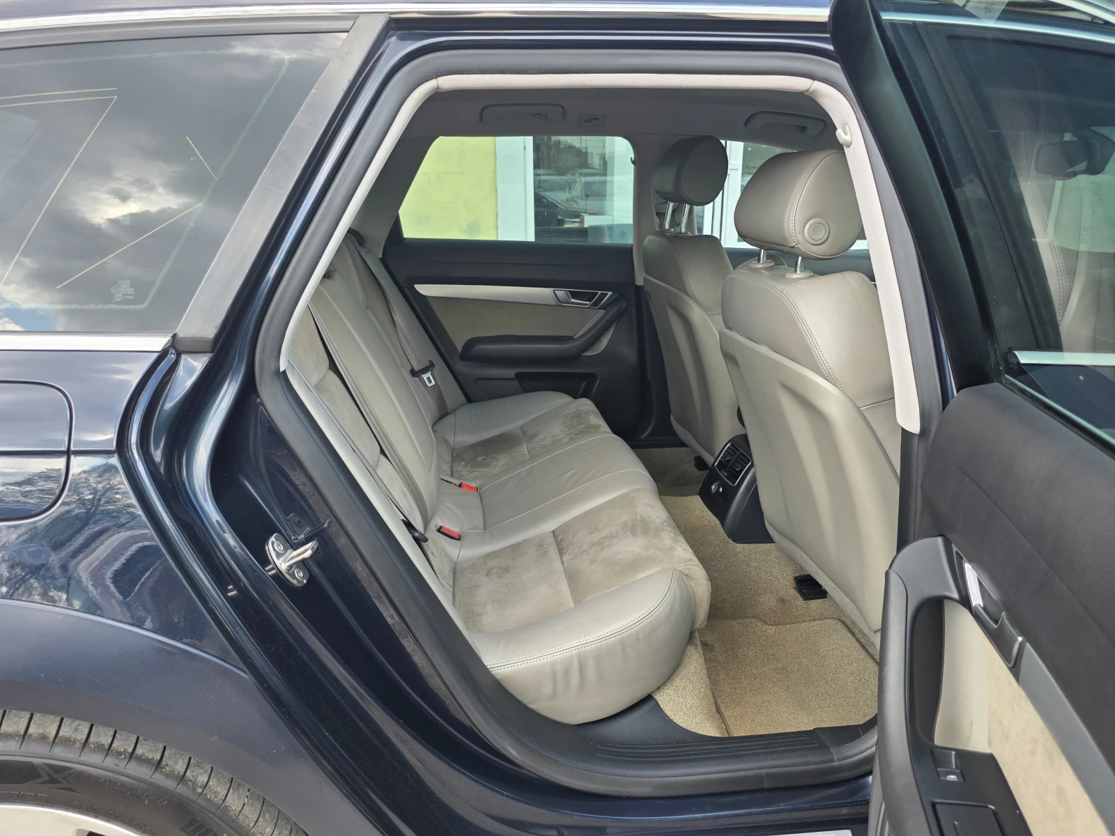 Audi A6 ALLROAD 3.0TDI QUATTRO NAVI ITALY, снимка 11 - Автомобили и джипове - 54247139