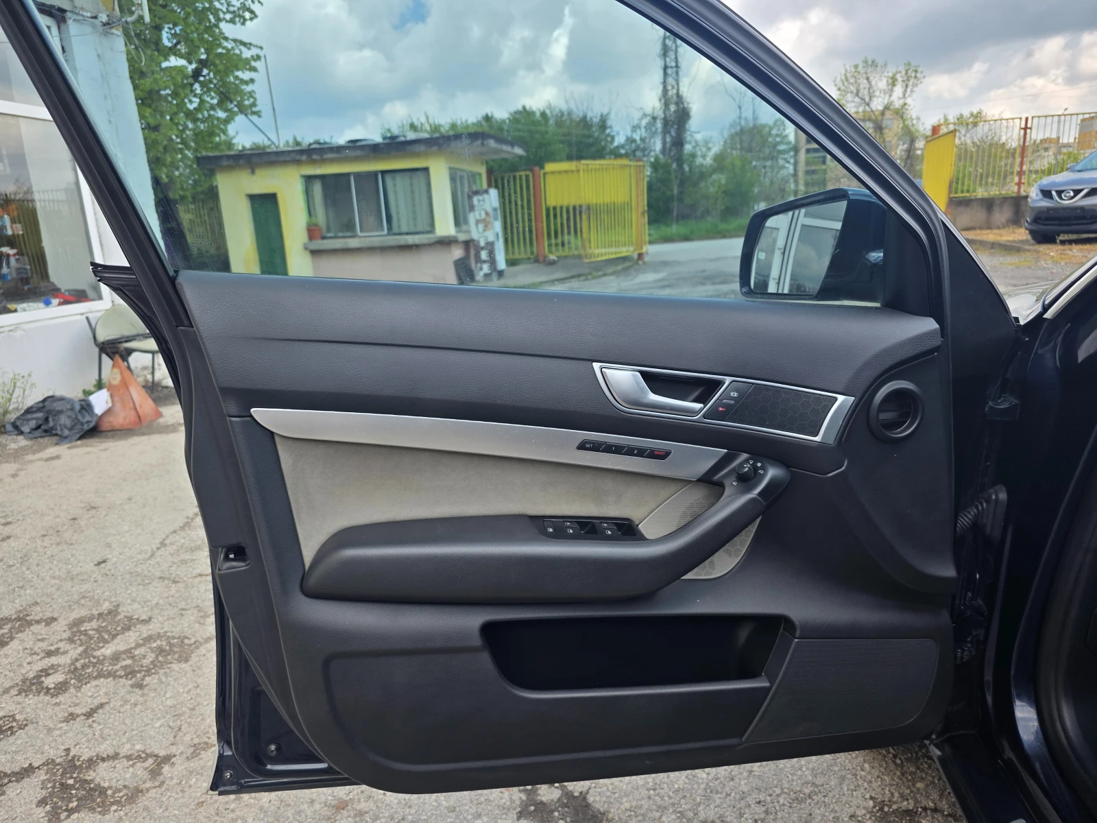 Audi A6 ALLROAD 3.0TDI QUATTRO NAVI ITALY, снимка 14 - Автомобили и джипове - 54247139