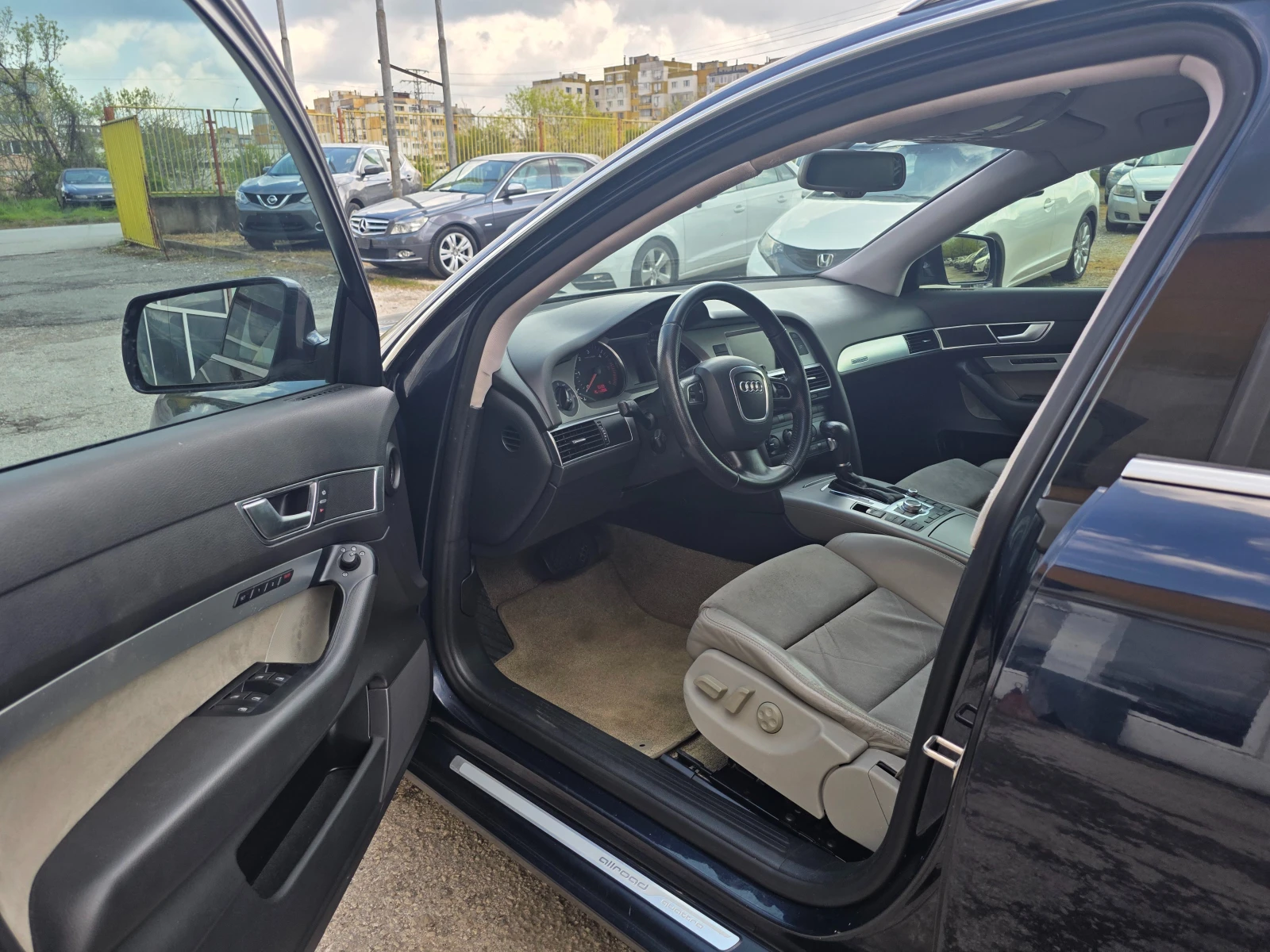 Audi A6 ALLROAD 3.0TDI QUATTRO NAVI ITALY, снимка 9 - Автомобили и джипове - 54247139