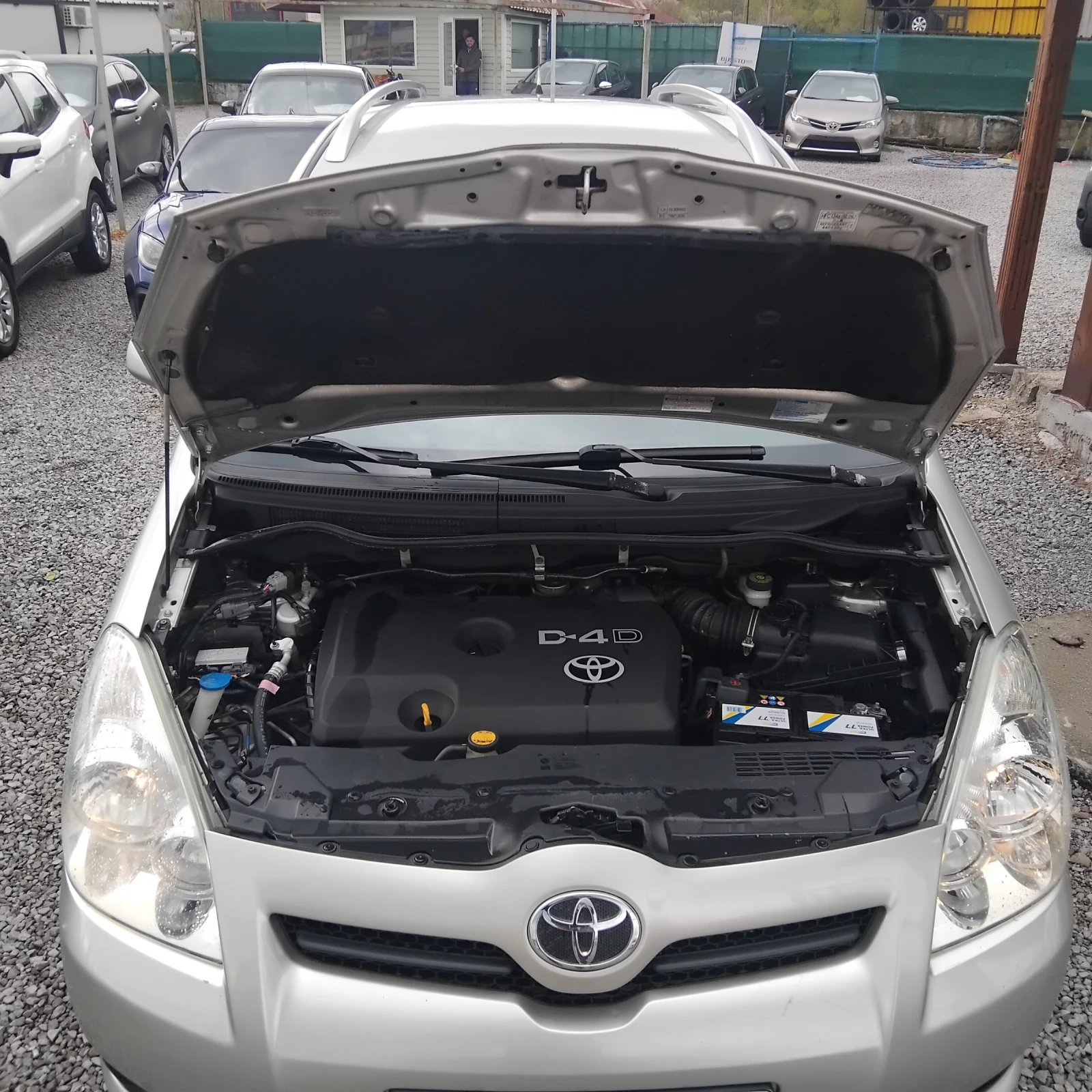Toyota Corolla verso 2.2D-4D/Facelift | Mobile.bg � ����������� 16