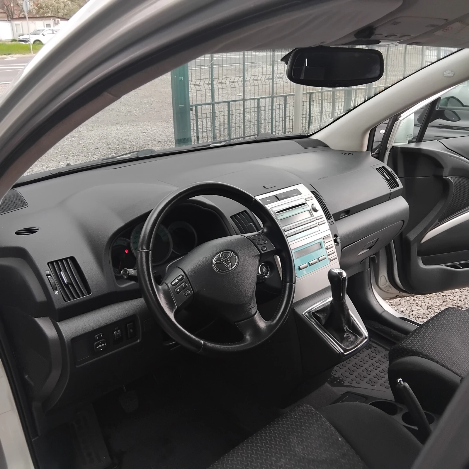 Toyota Corolla verso 2.2D-4D/Facelift | Mobile.bg � ����������� 6