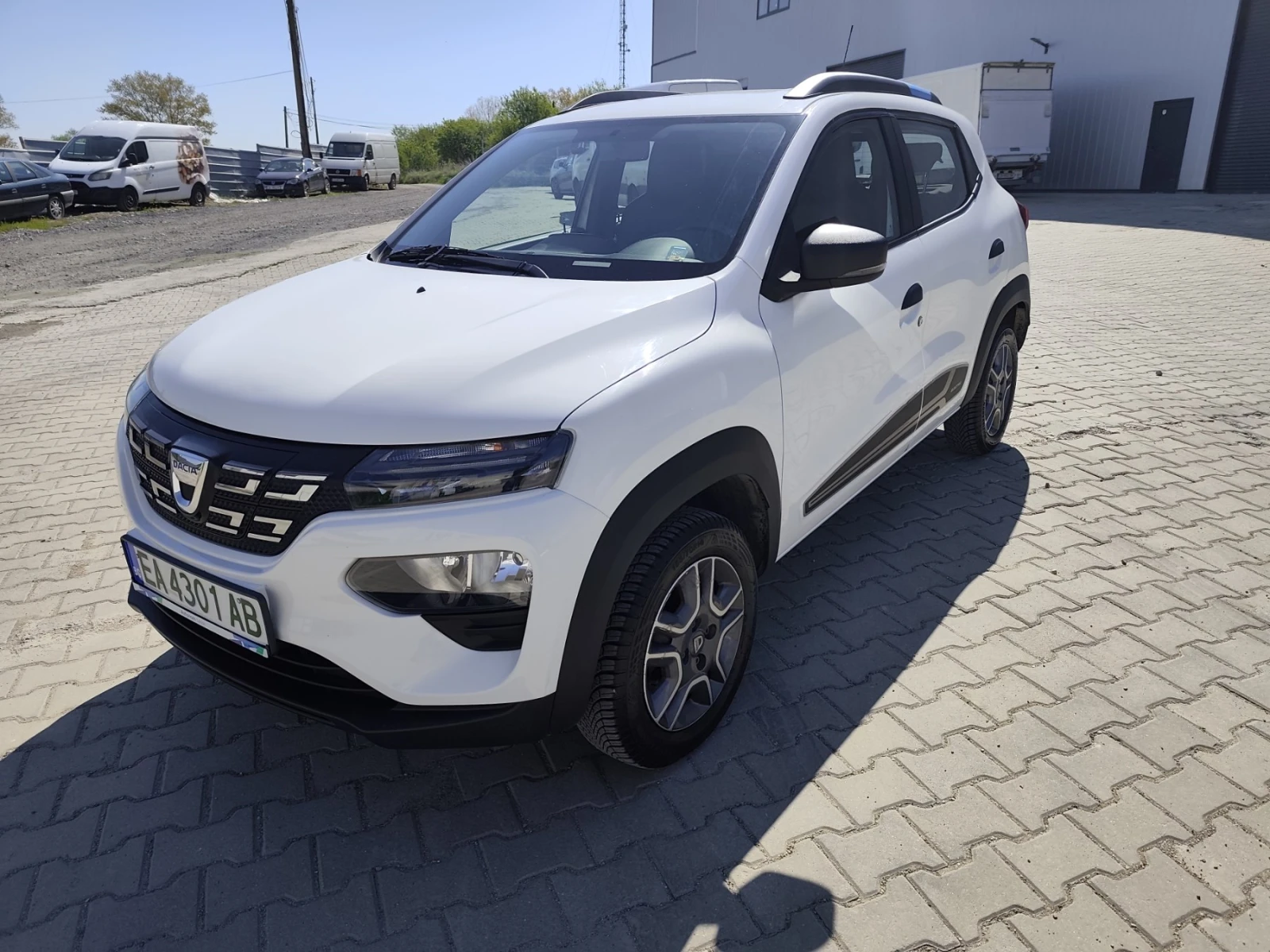 Dacia Spring, снимка 3 - Автомобили и джипове - 54408021