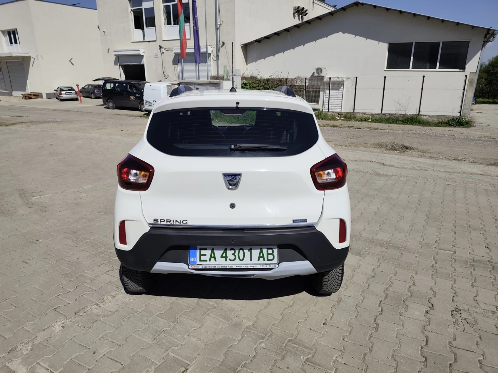 Dacia Spring, снимка 4 - Автомобили и джипове - 54408021