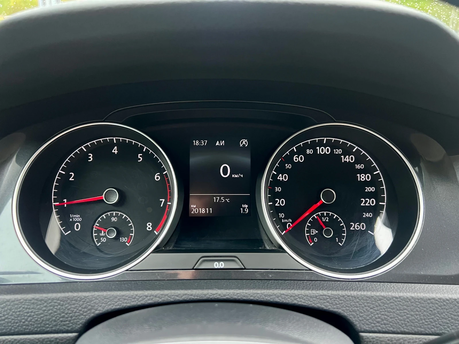 VW Golf 1.5TSI R-line 150к.с ШВЕЙЦАРИЯ, снимка 12 - Автомобили и джипове - 54486917