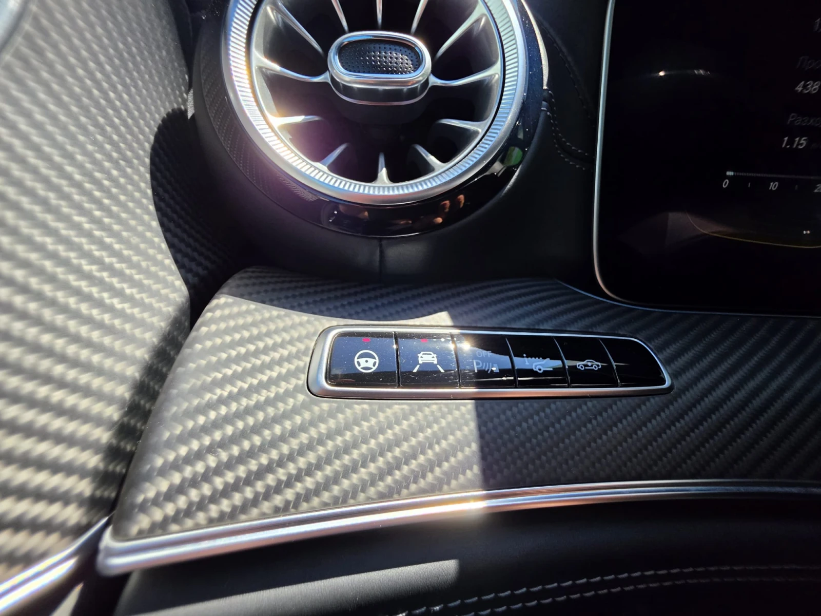 Mercedes-Benz AMG GT 53 4MATIC+ Dynamic Plus Carbon, снимка 11 - Автомобили и джипове - 54572448