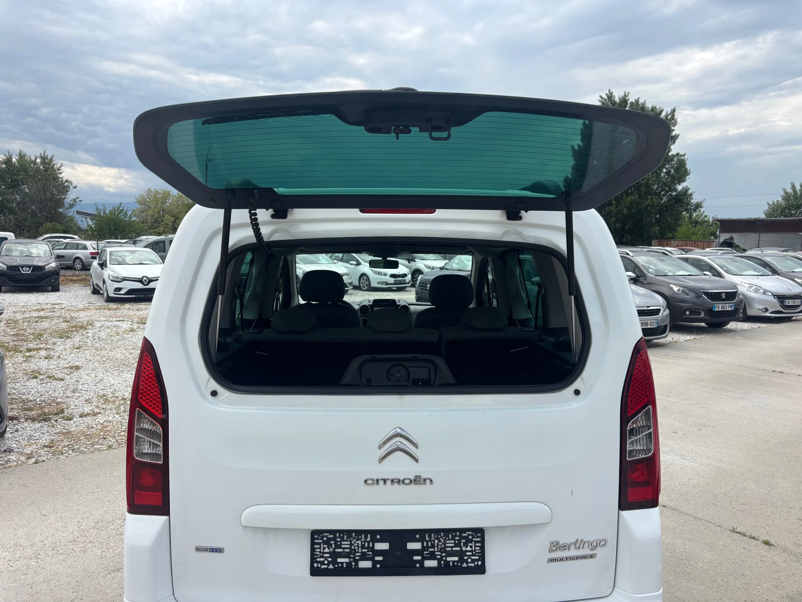 Citroen Berlingo EURO-6/FACE LIFT, снимка 10 - Автомобили и джипове - 54610862
