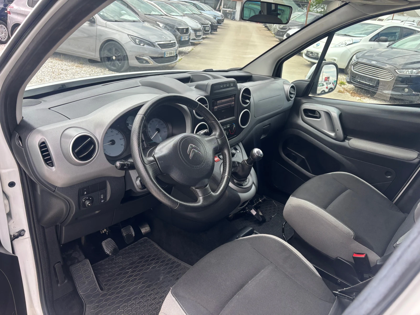 Citroen Berlingo EURO-6/FACE LIFT, снимка 5 - Автомобили и джипове - 54610862