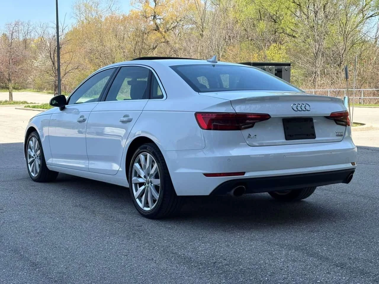 Audi A4 * CARFAX * ЦЕНА ДО БГ, снимка 6 - Автомобили и джипове - 54753421