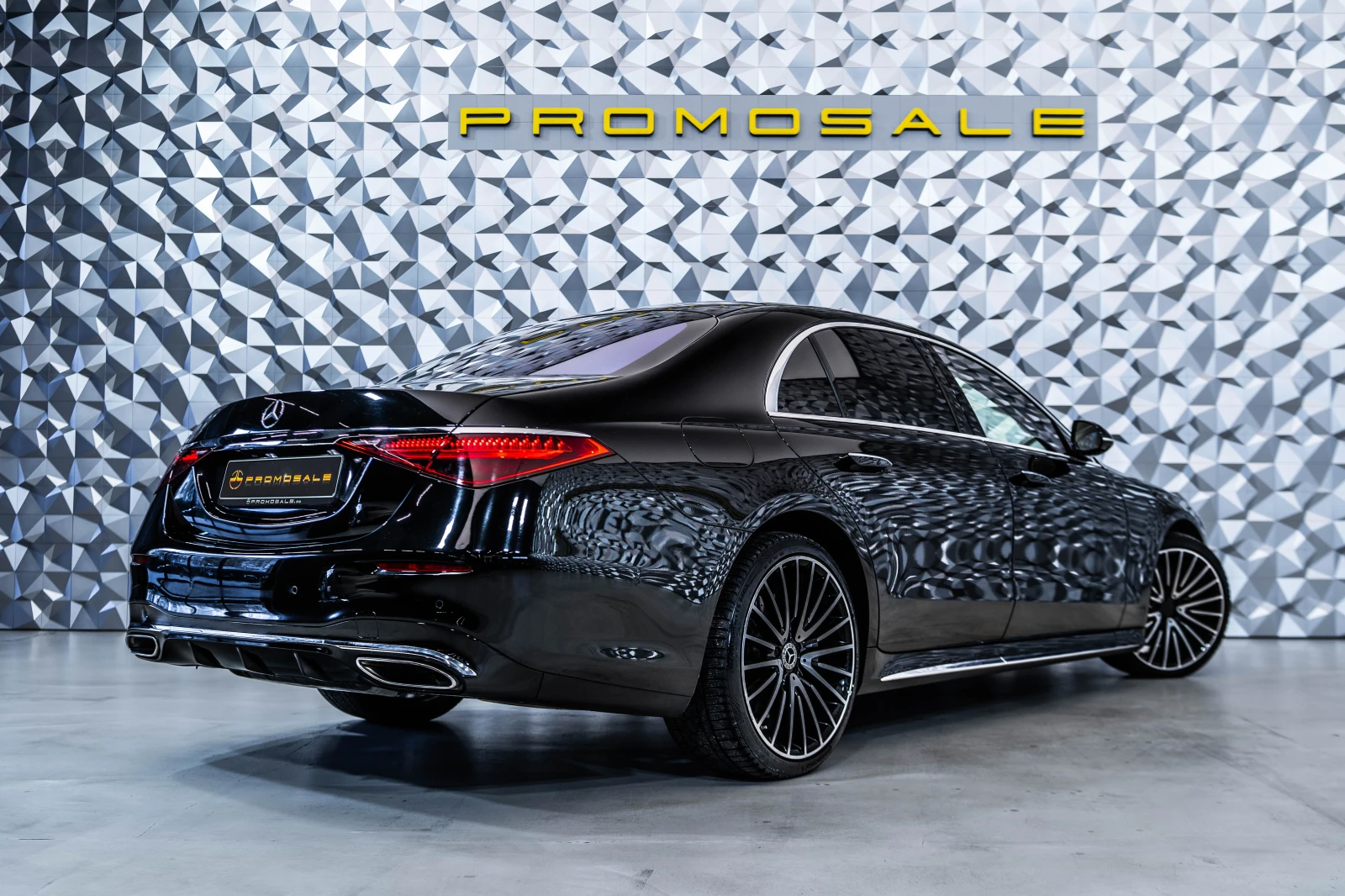 Mercedes-Benz S 580 4M L AMG* EXCLUSIVE* HUD* 21, снимка 4 - Автомобили и джипове - 55011813