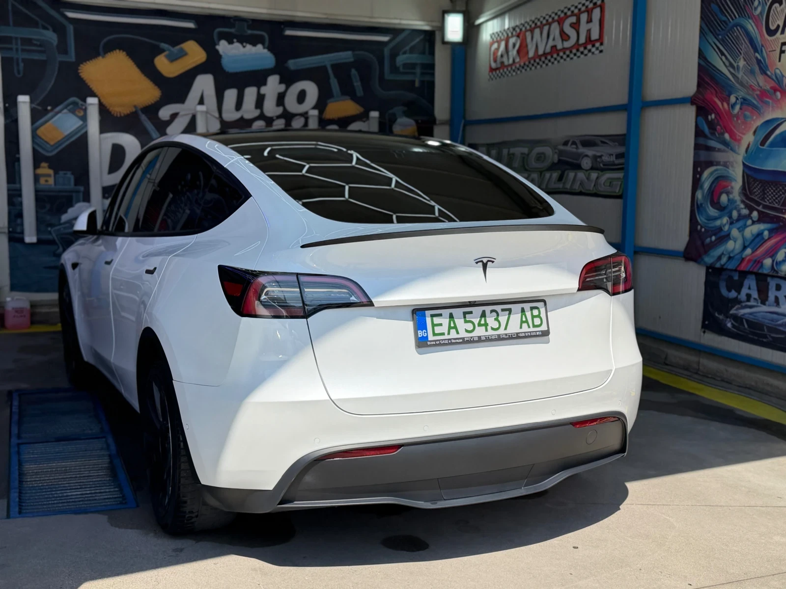 Tesla Model Y Long Range 4x4, снимка 7 - Автомобили и джипове - 55650668