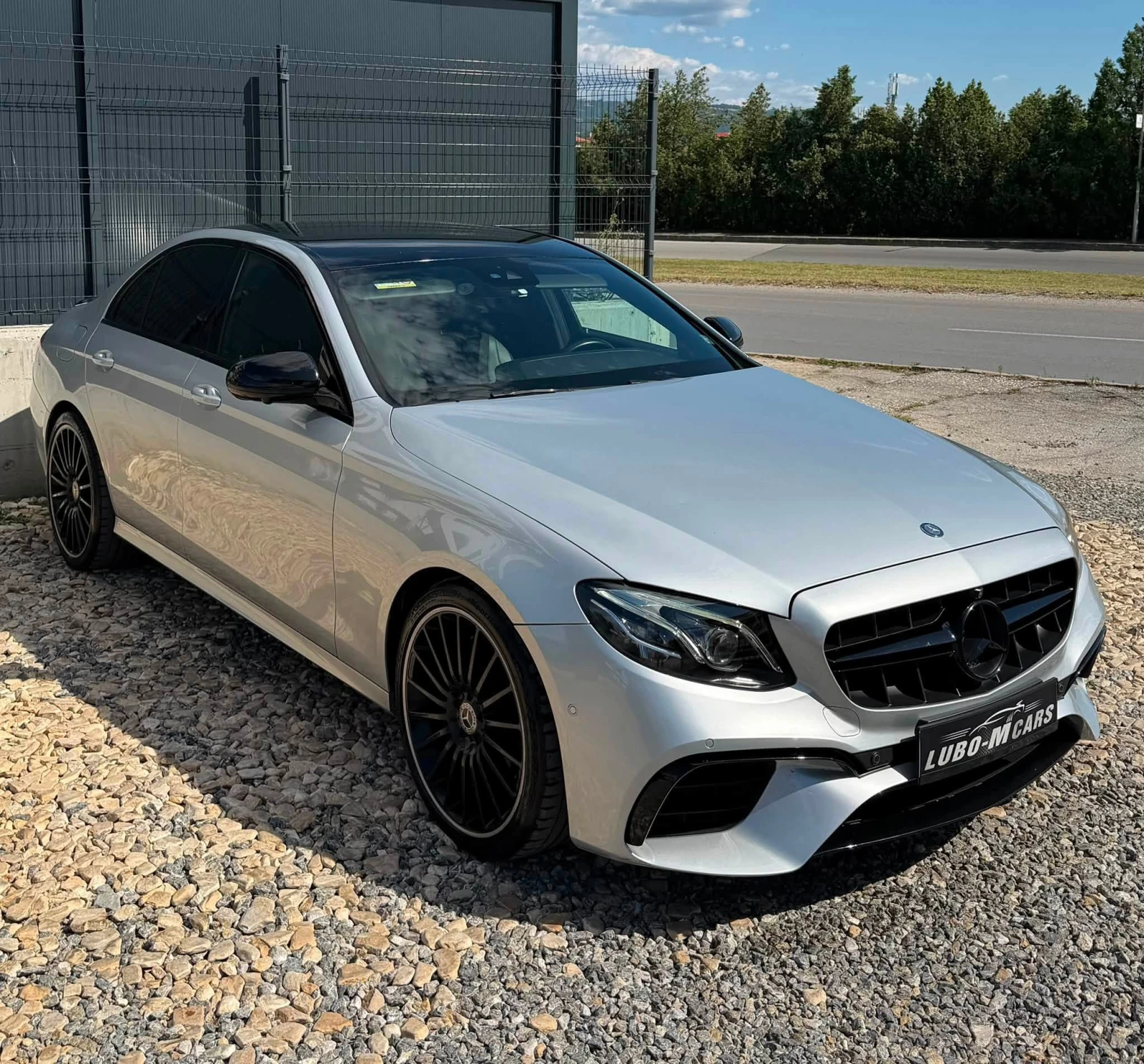 Mercedes-Benz E 220 D* 194* 63* AMG* 9-G TRONIC* , снимка 3 - Автомобили и джипове - 55735892