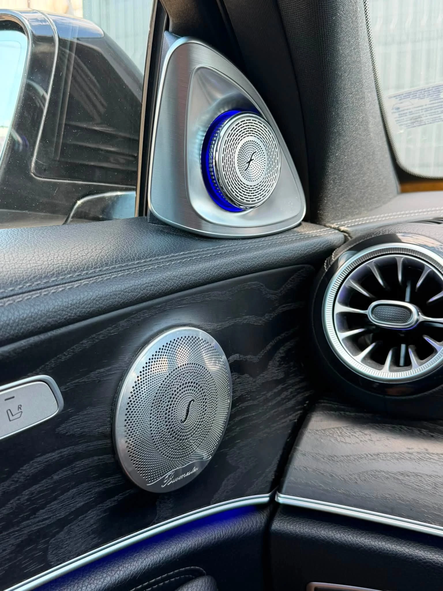 Mercedes-Benz E 220 D* 194* 63* AMG* 9-G TRONIC* , снимка 16 - Автомобили и джипове - 55735892