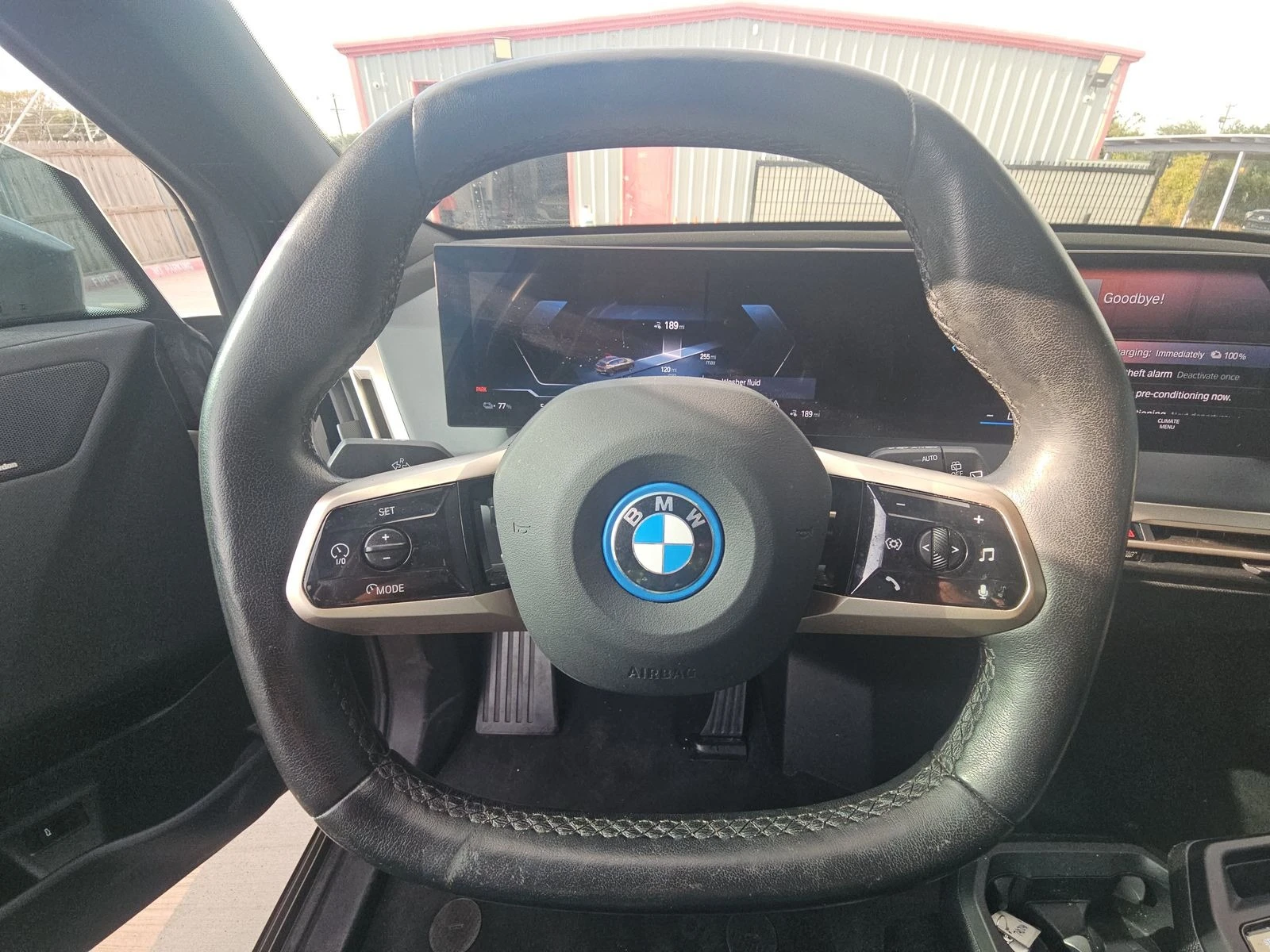 BMW iX xDrive50, снимка 11 - Автомобили и джипове - 55978812