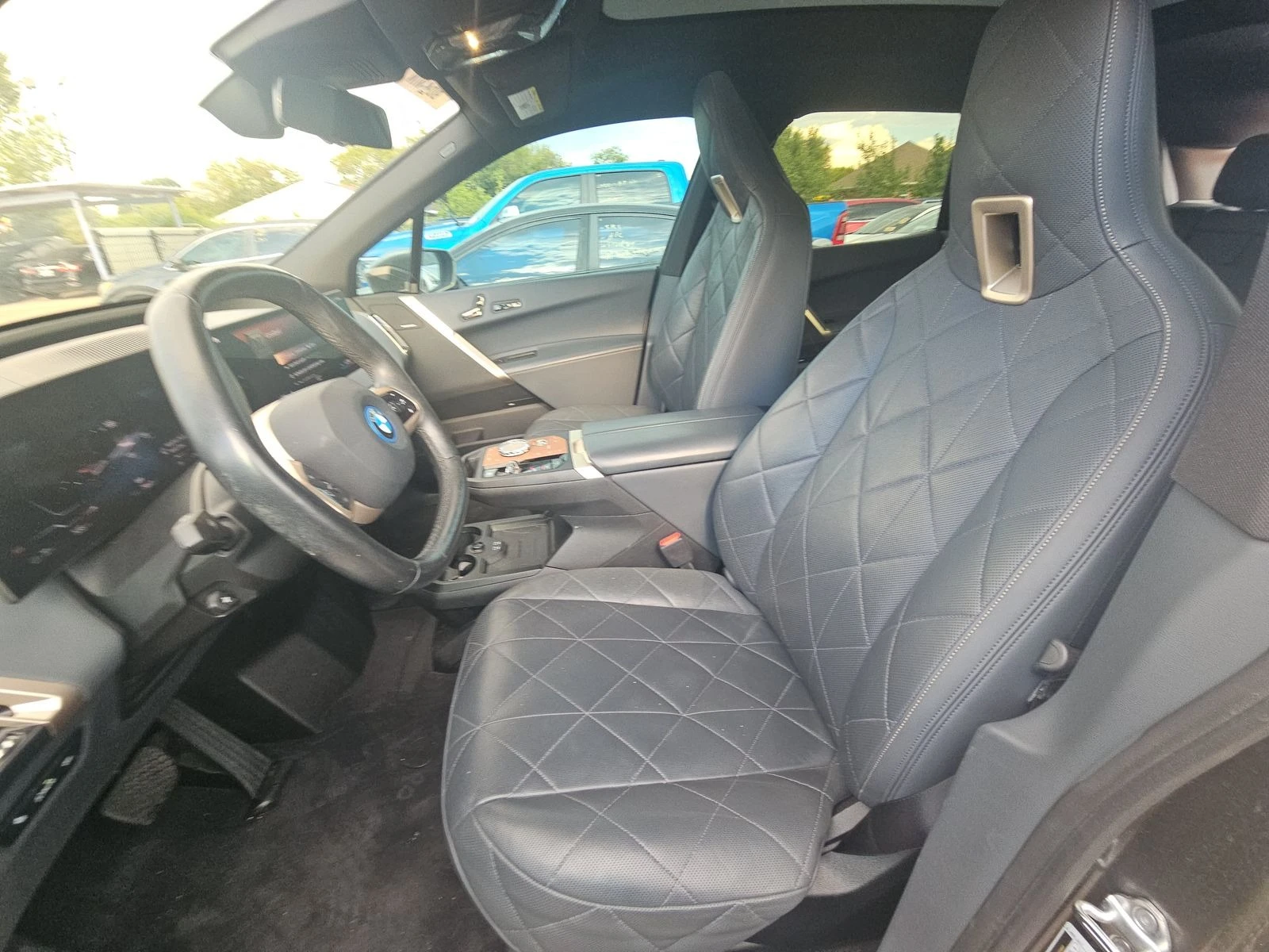 BMW iX xDrive50, снимка 8 - Автомобили и джипове - 55978812