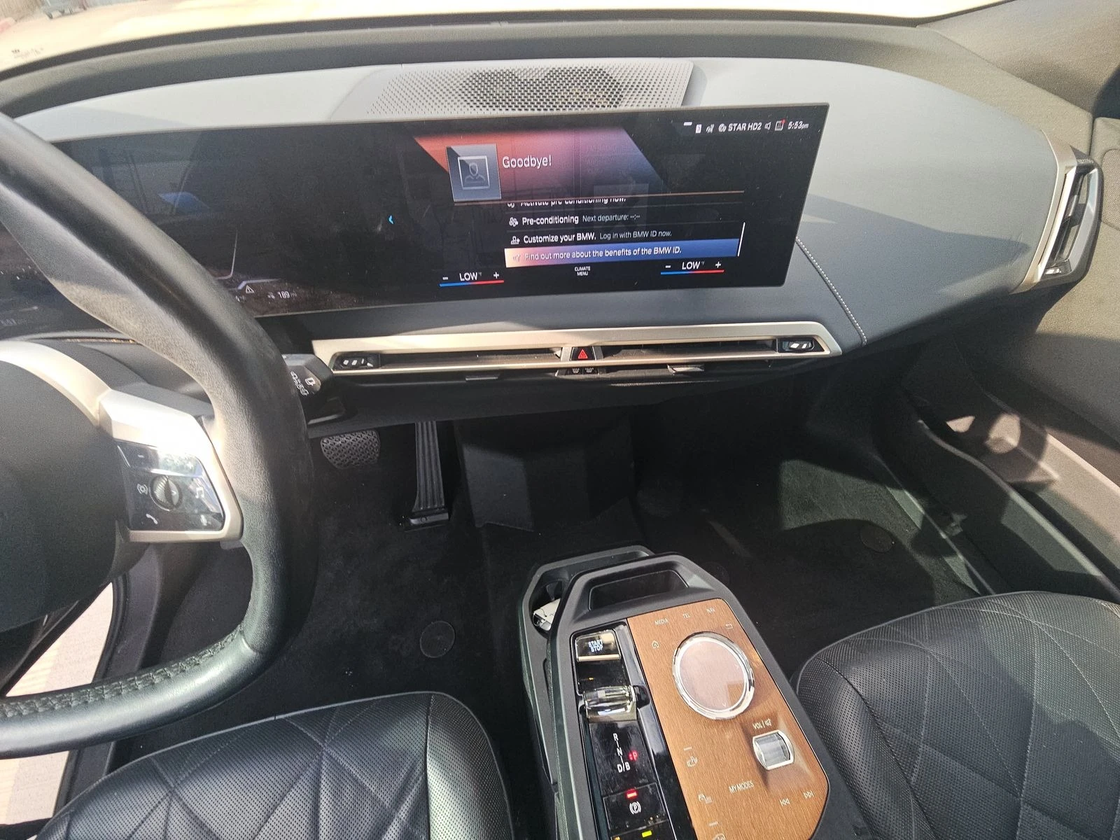 BMW iX xDrive50, снимка 12 - Автомобили и джипове - 55978812