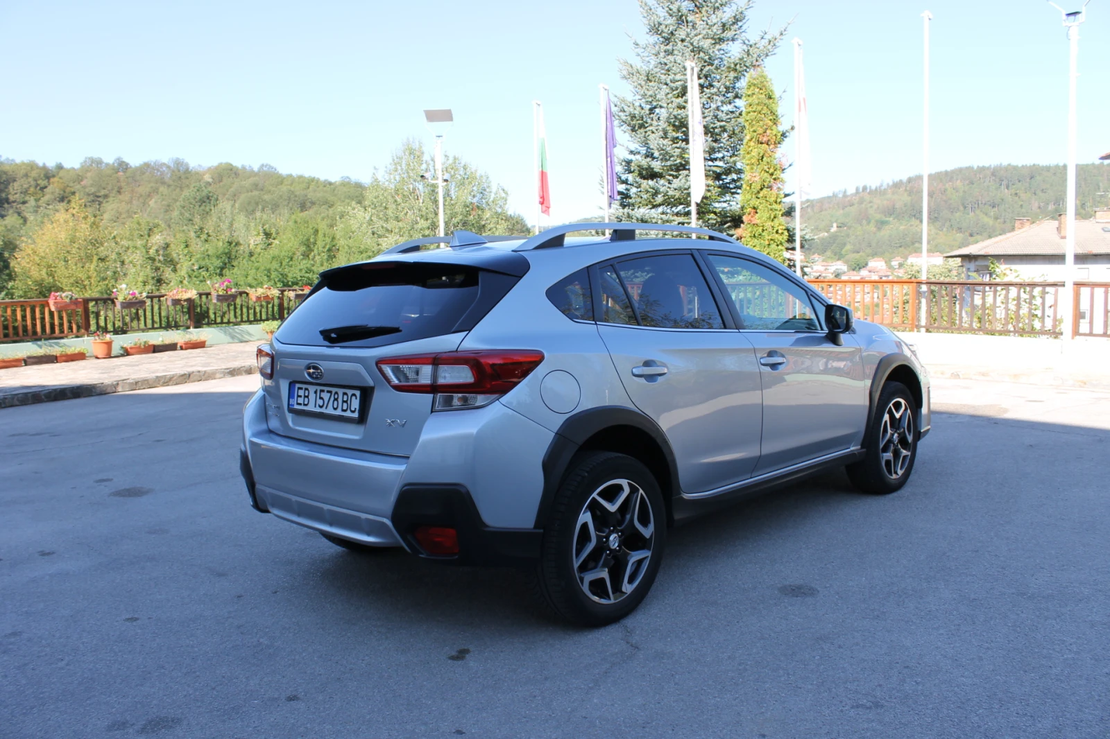Subaru XV 2.0 Luxury, снимка 3 - Автомобили и джипове - 55986284