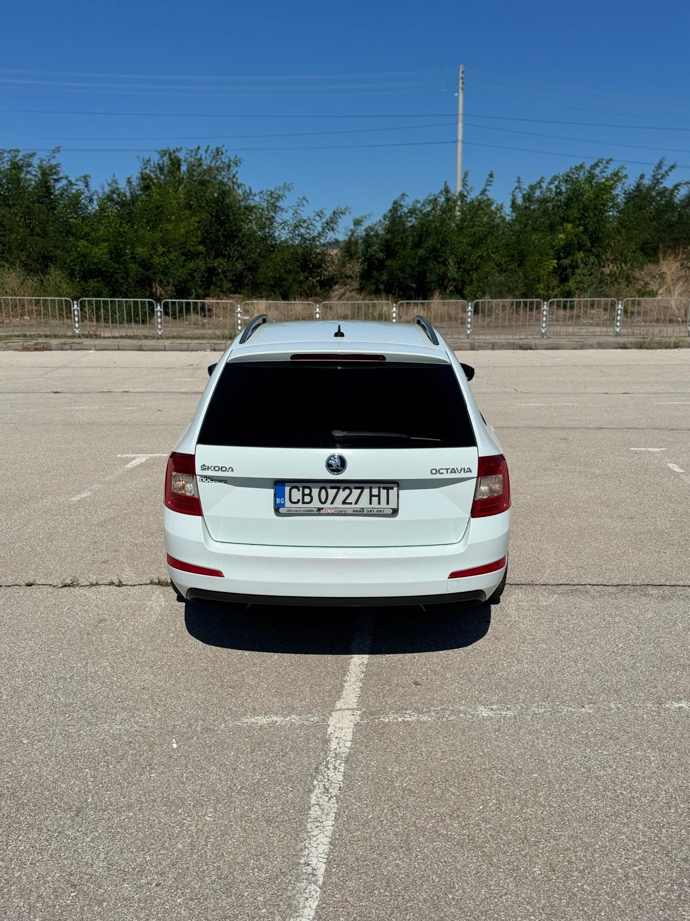 Skoda Octavia, снимка 4 - Автомобили и джипове - 56088092