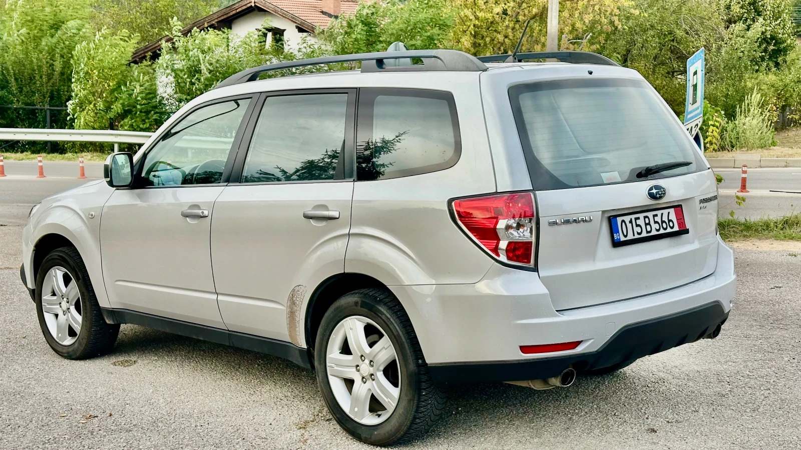 Subaru Forester 2.0 i 4x4 ГАЗ ИТАЛИЯ !!!, снимка 5 - Автомобили и джипове - 56166638