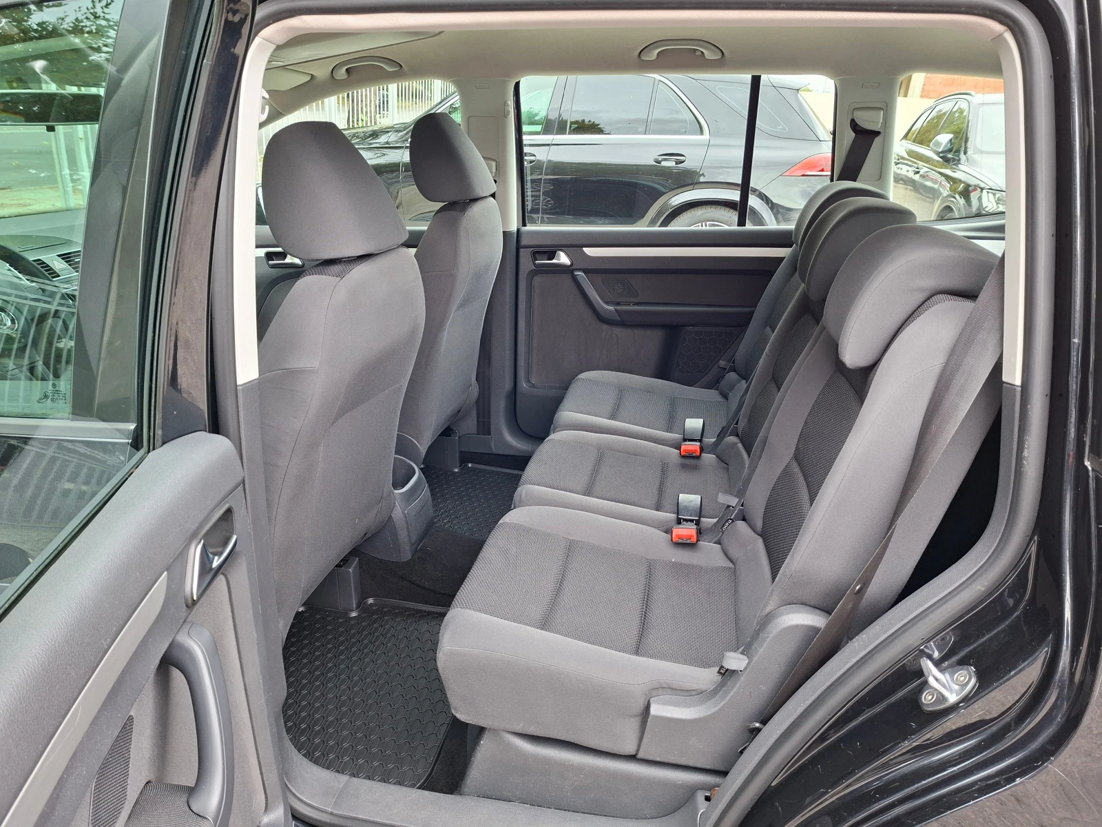 VW Touran NAVI/KAMERA | Mobile.bg � ����������� 11