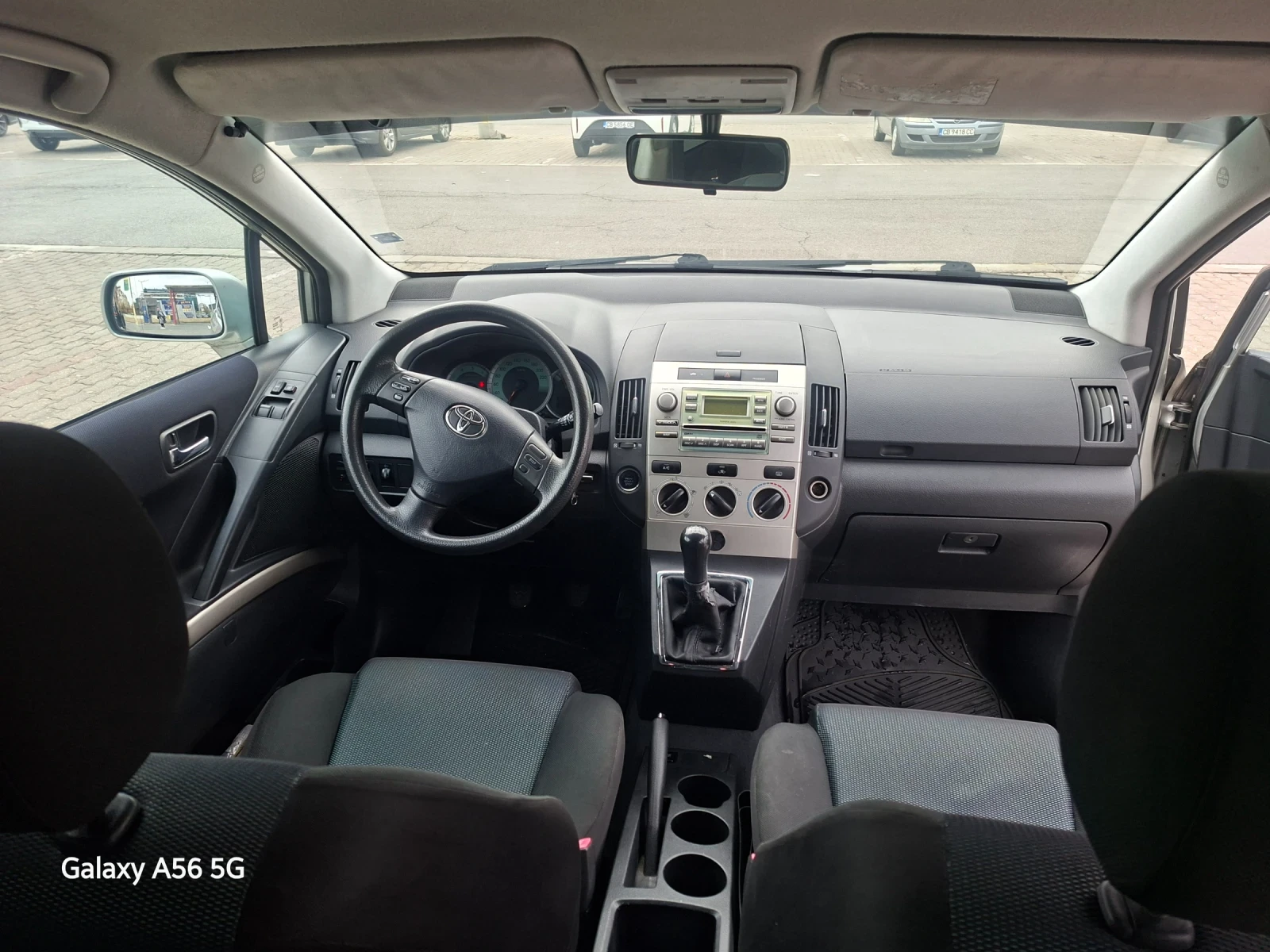 Toyota Corolla verso, снимка 7 - Автомобили и джипове - 56581322