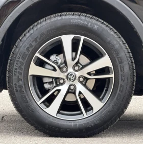 Toyota Rav4 LE, снимка 8