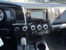Обява за продажба на Toyota Sequoia SR5 TRD SPORT ~57 200 лв. - изображение 11