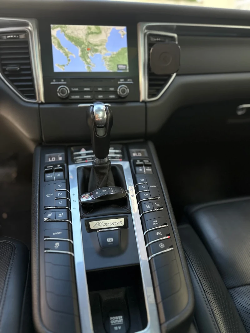 Porsche Macan 2.0 Sport Chrono 105 000км, снимка 3 - Автомобили и джипове - 52450347