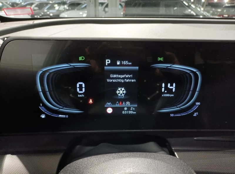 Kia Sportage 1.6 MHD = 4x4= Podgriavane= Kamera= 60 000km, снимка 6 - Автомобили и джипове - 53140743