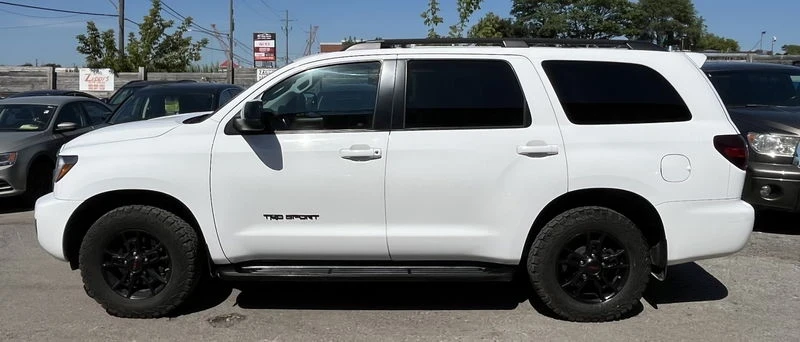 Toyota Sequoia SR5 TRD SPORT - изображение 4