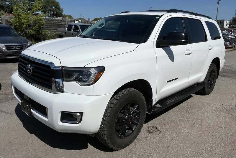 Toyota Sequoia SR5 TRD SPORT - изображение 3