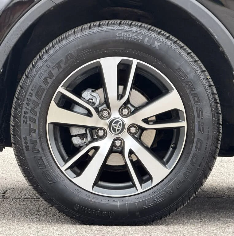 Toyota Rav4 LE, снимка 8 - Автомобили и джипове - 54711488