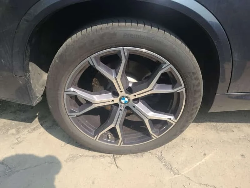 BMW X5 * xDrive40i * АВТОКРЕДИТ БЕЗ ПЪРВОНАЧАЛНА ВНОСКА* , снимка 7 - Автомобили и джипове - 55768379