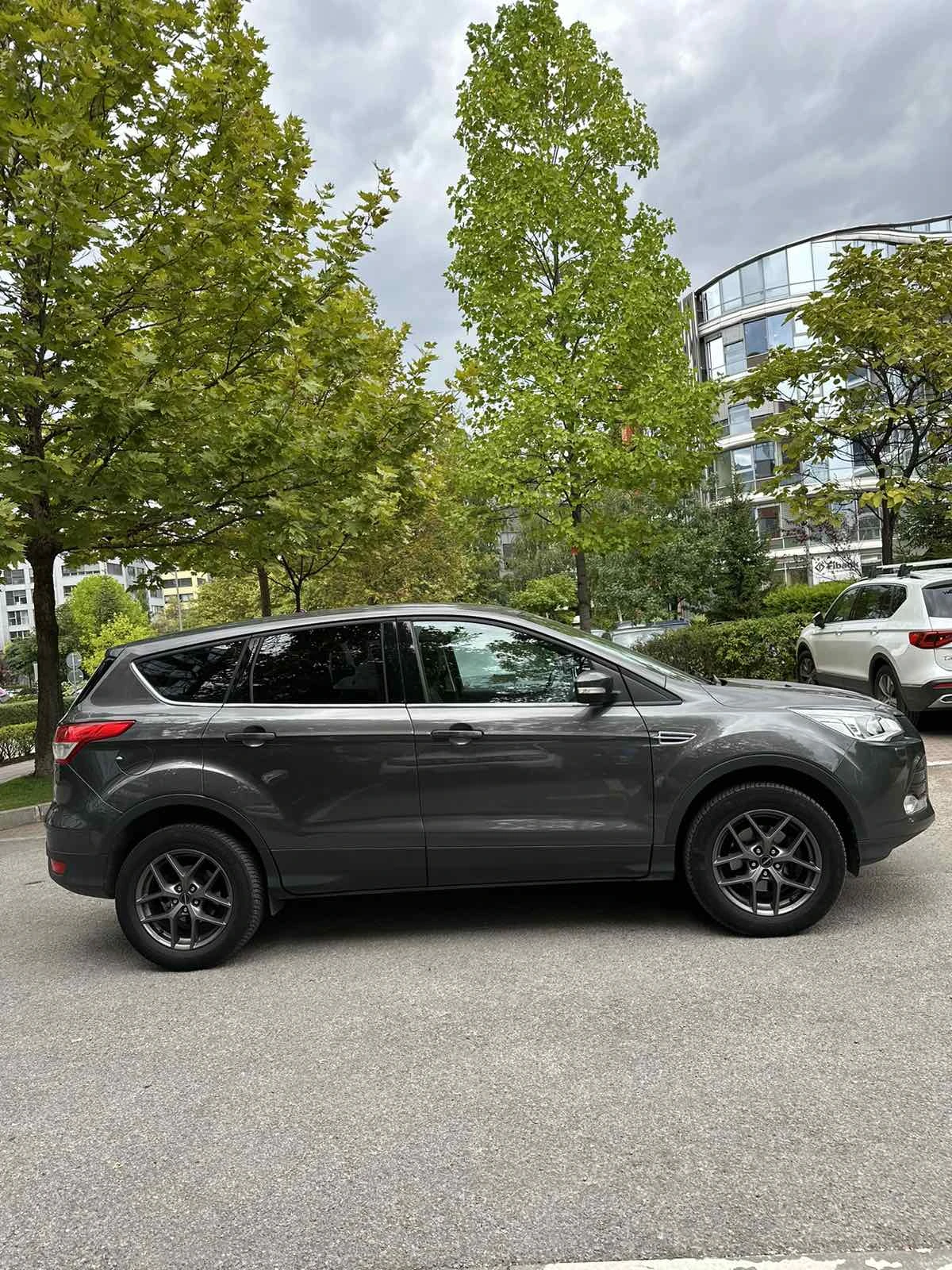 Ford Kuga Titanium - изображение 6