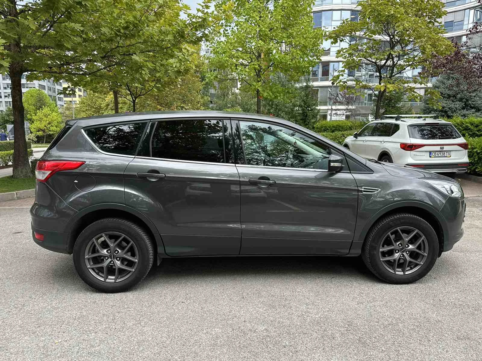 Ford Kuga Titanium - изображение 5